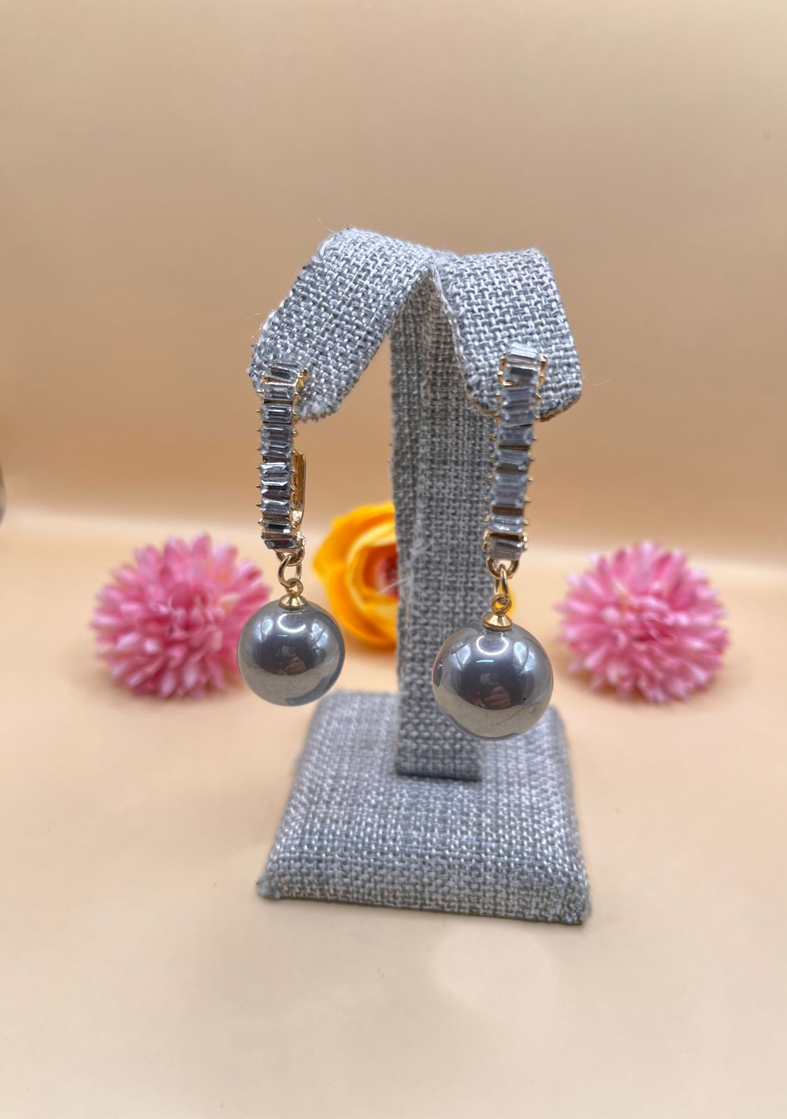 785-0e5d957f-a949-405f-856b-a90112fe6b8e.jpg Aretes con perlas - Imagen 1