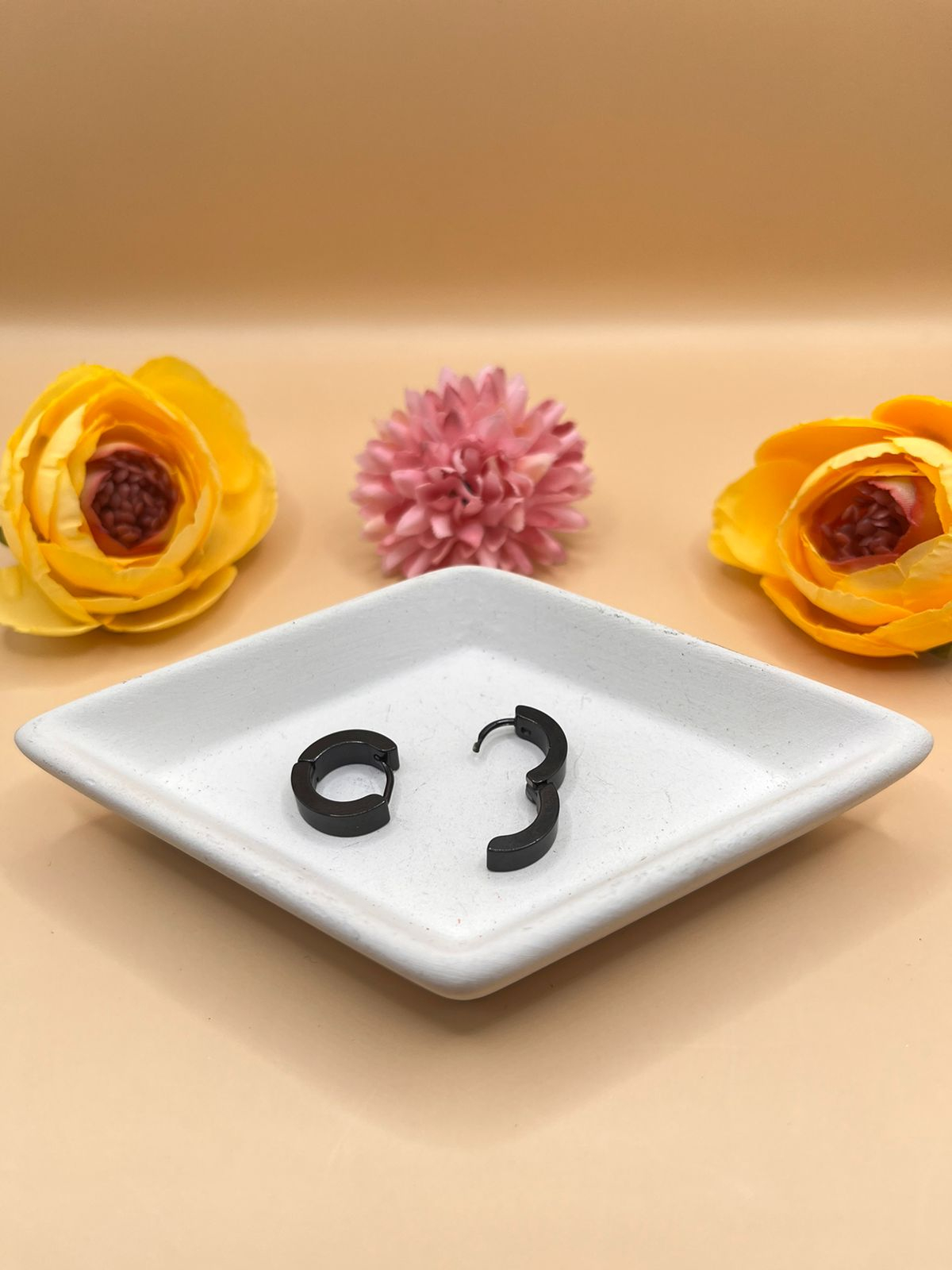 785-afcc4aaf-55ba-492f-9c5a-1481f12ba69d.jpg Pendientes color negro - Imagen 1