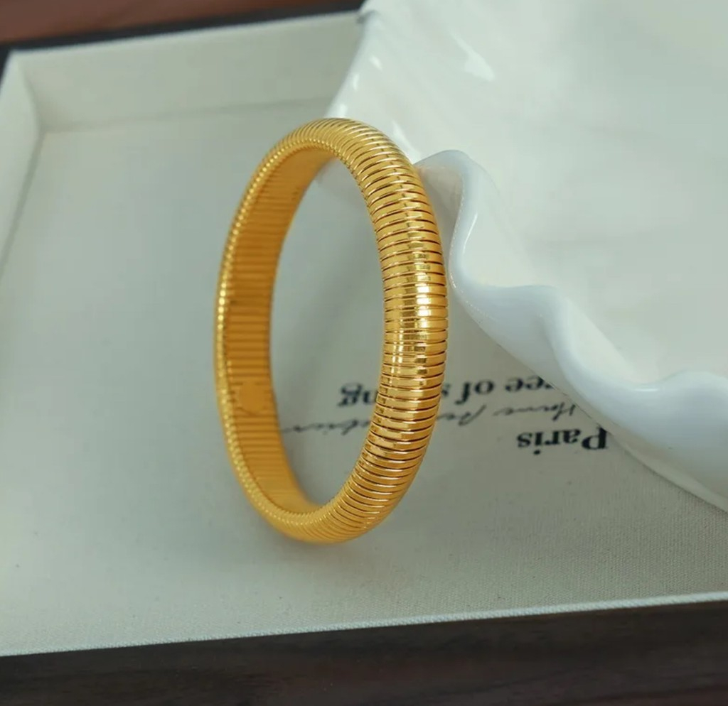 785-01979453-26da-7110-ad8a-bd8f0c8cde2c.jpg Pulsera acero inoxidable dorada - Imagen 1