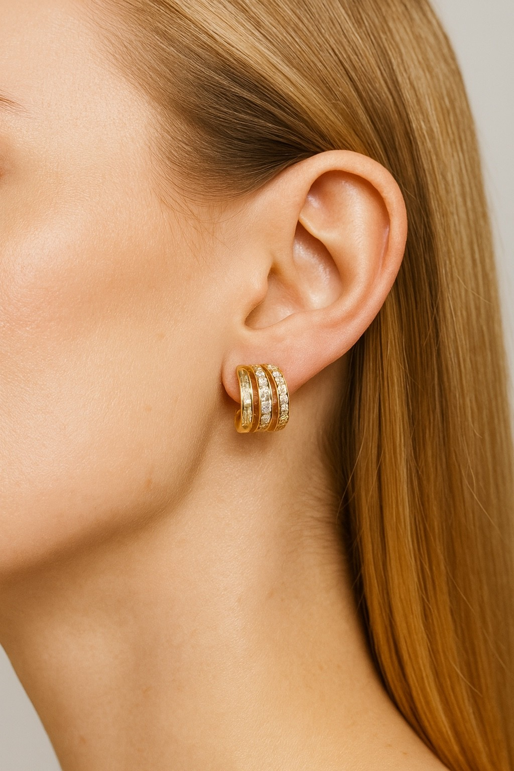 785-01986775-d2db-7302-8e2a-2ed09c5ad32a.jpg Aretes Rodio Dorados - Imagen 1
