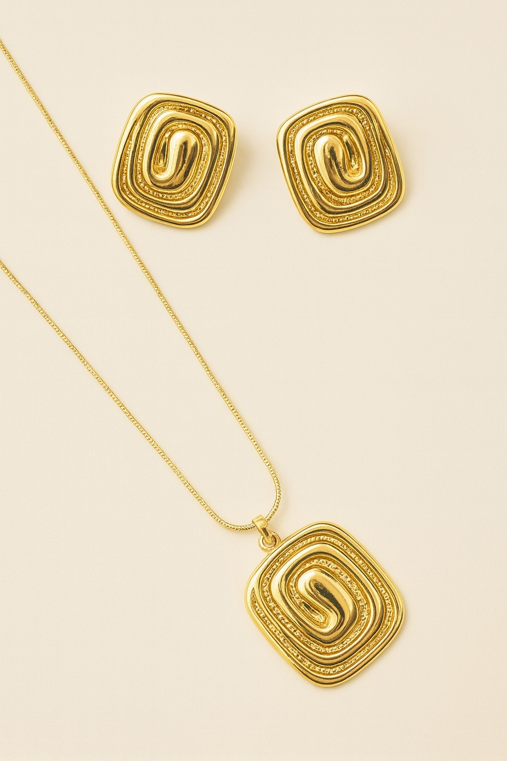 785-01986807-92e0-744d-9474-7a0dfec4e450.jpg Conjunto Rodio Dorado - Imagen 1