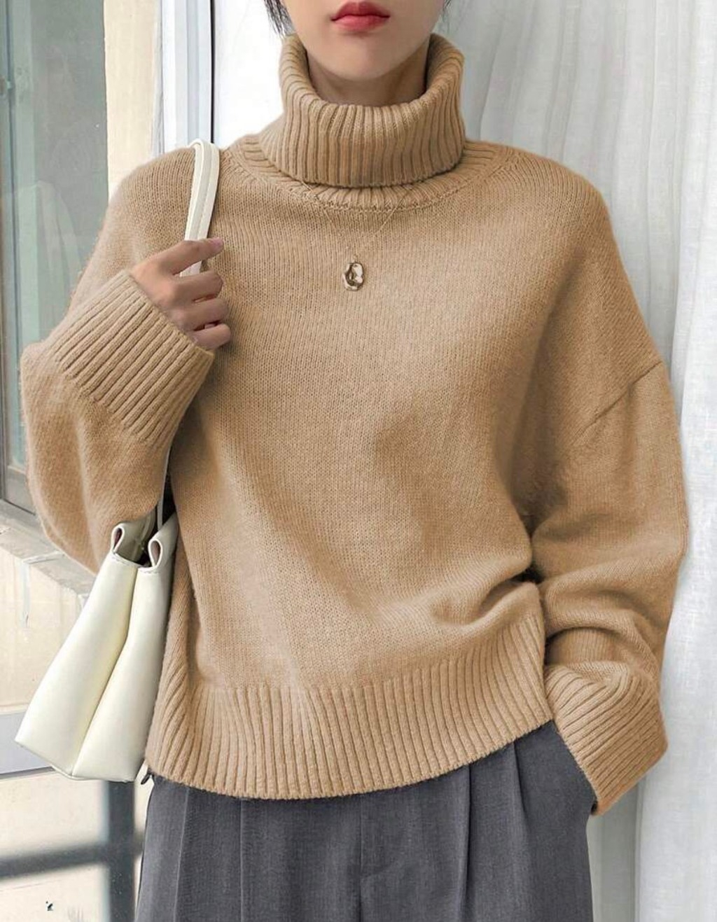 785-019ac1e4-8c67-7286-9460-2800c4f3db23.jpg Sueter beige - Imagen 1