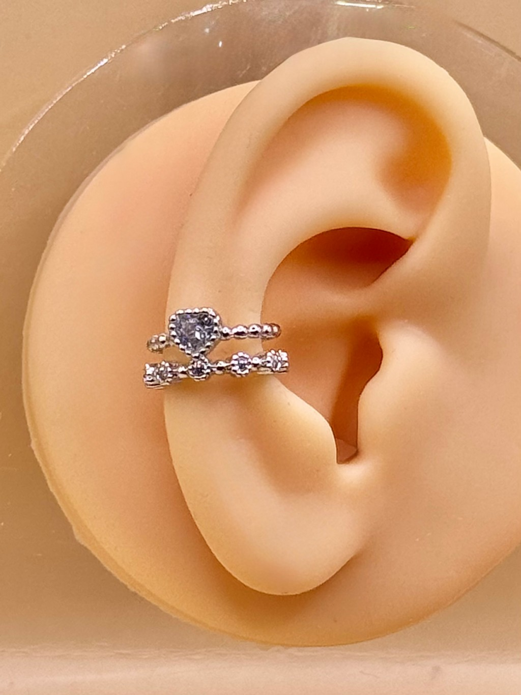 785-019b0ee3-b72b-7789-9ca7-352ce3826ef3.jpg Earcuff rodio - Imagen 1