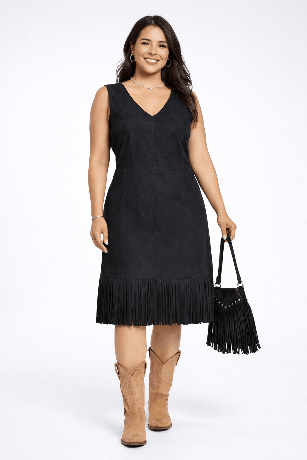 785-019b8535-b9db-77bf-ae09-8bd5098429a9.png Vestido negro con barbas - Imagen 1