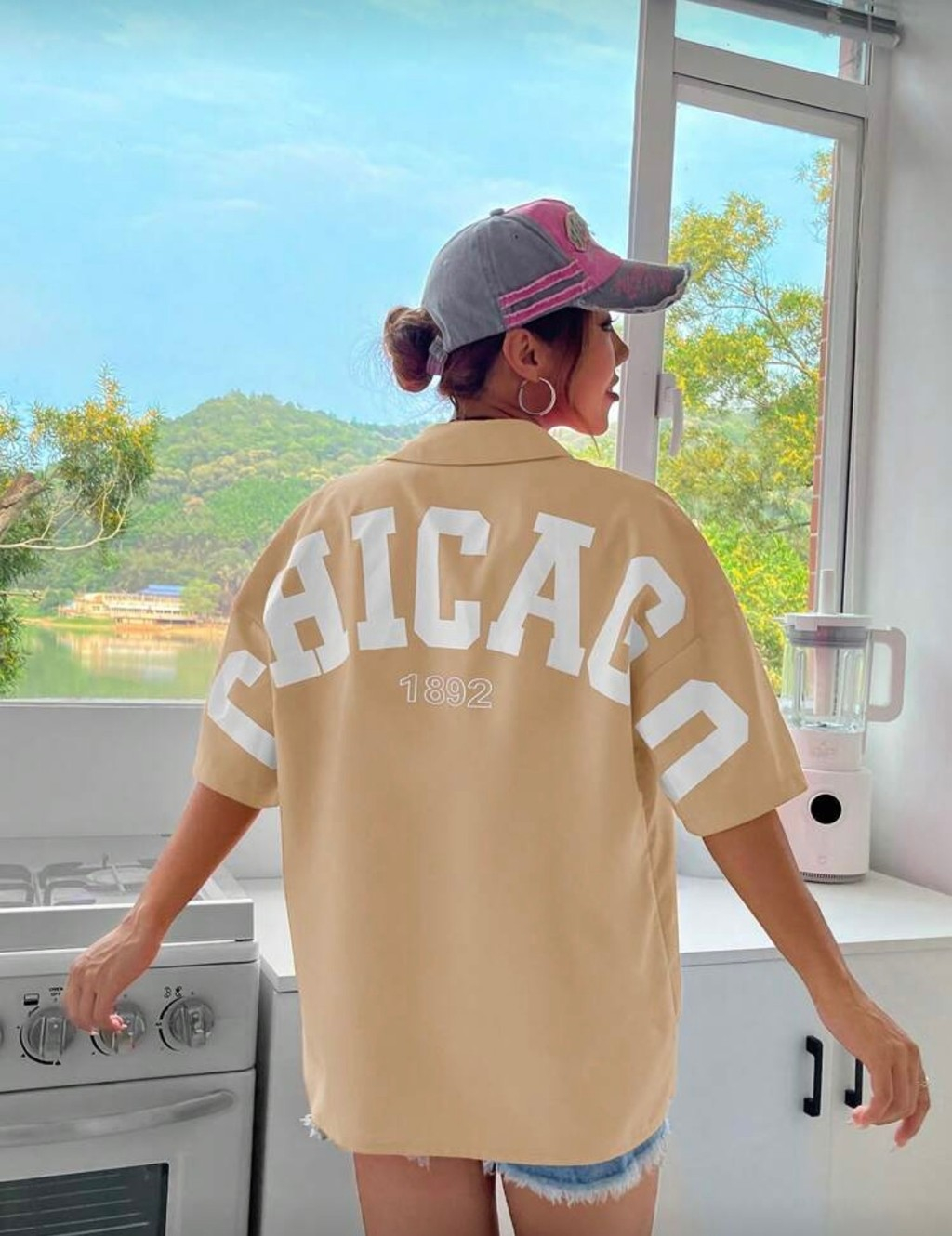 785-019bc592-0f5e-7729-be04-8922ca089125.jpg Blusa oversize CHICAGO - Imagen 1