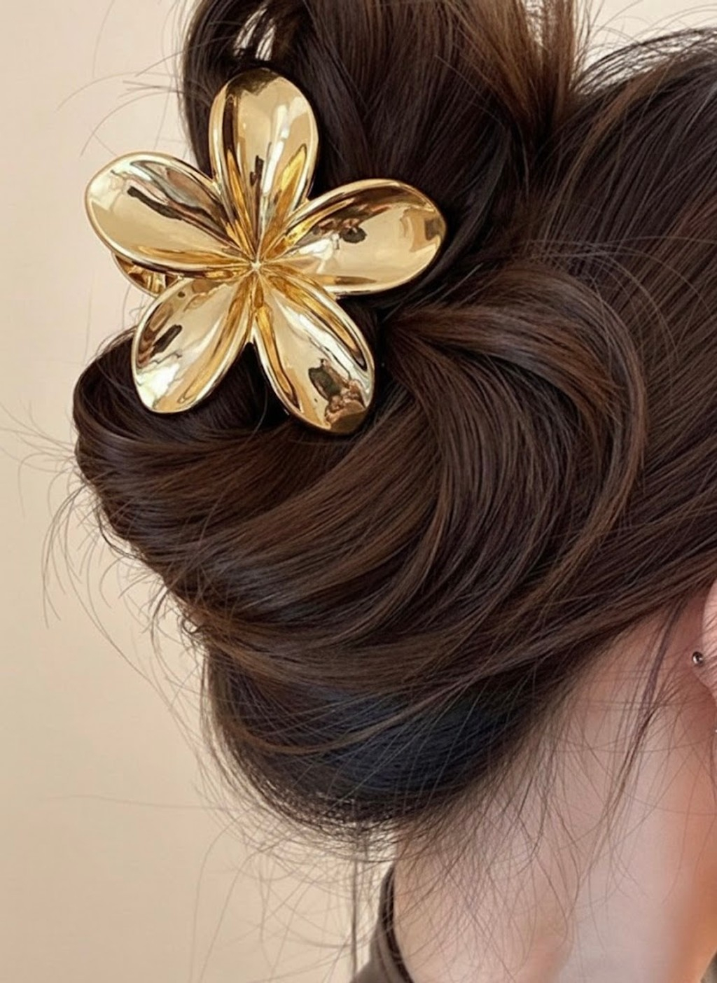 785-019c64ca-d2a3-737c-a22c-cf557c42f9a0.jpg Prensa cabello dorada - Imagen 1